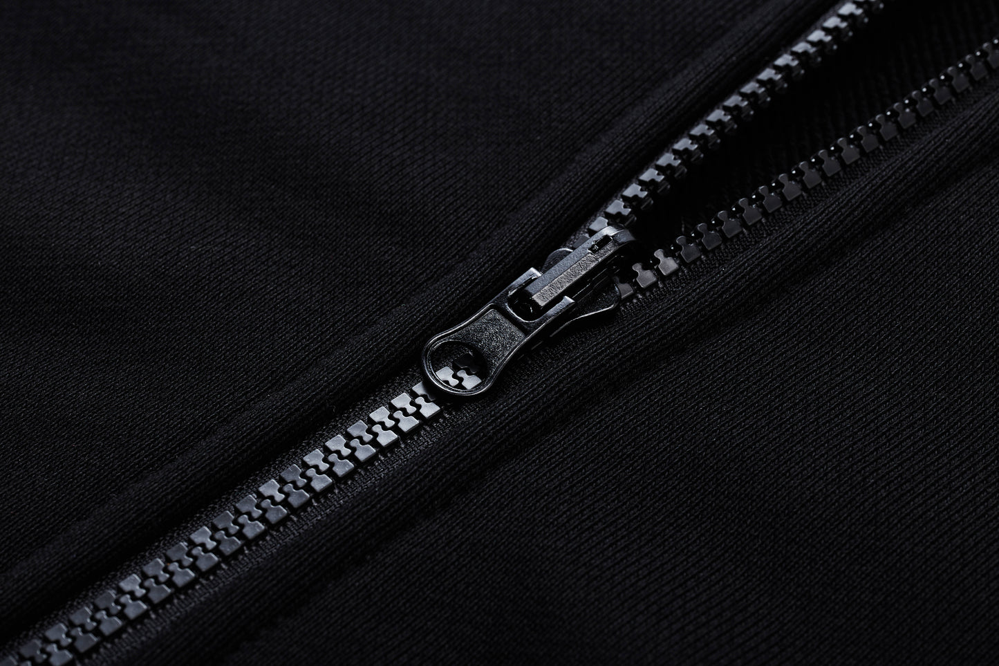 Hooded sweatshirt jacket